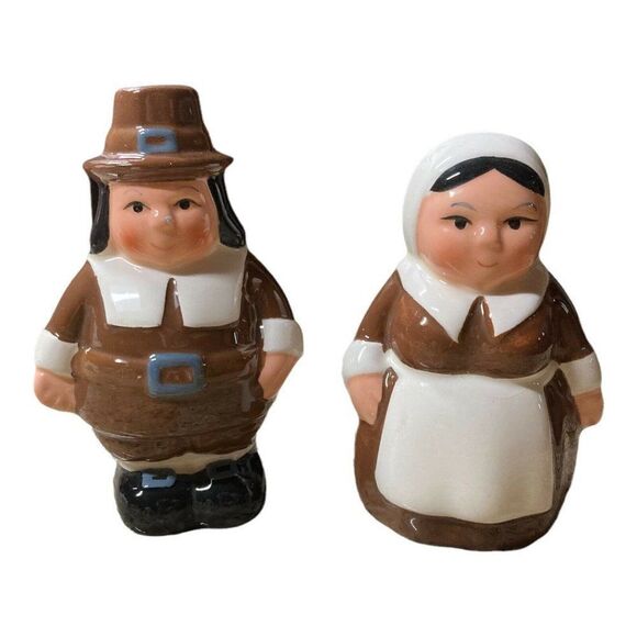 The Pilgrim Pair Limited Edition Salt & Pepper Shaker Set 2014 Thanksgiving - Picture 1 of 6